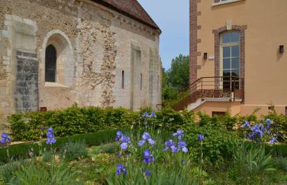 accès résidence d'artistes gite du prieuré d'yron